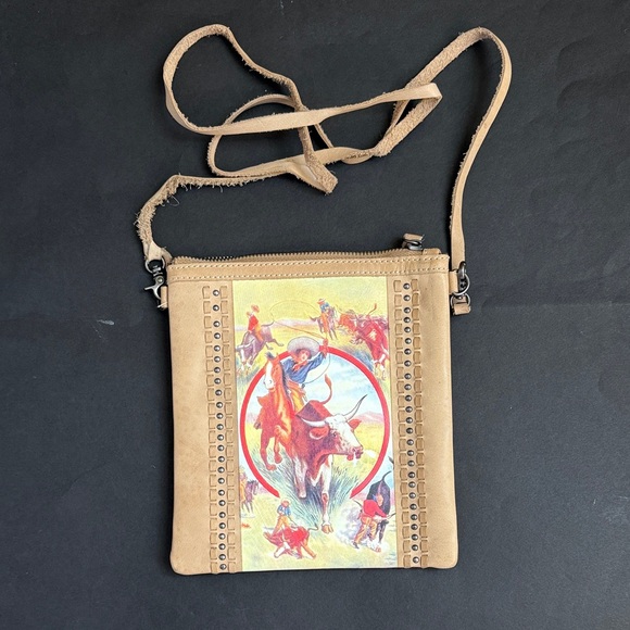 Montana West Handbags - Montana West 100% Leather Rodeo Collection “Ride Em” Crossbody Bag  *read detail